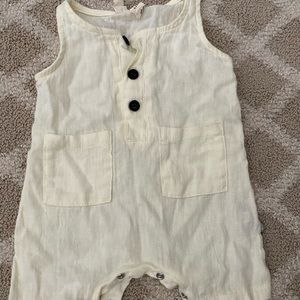 Kyte linen romper 0-3 cream